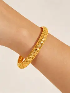 18k Women's Luxury Adjustable Cuff Bracelet, Elegant Striped Pattern, Smooth Texture, Holiday Jewelry, All Seasons Accessory