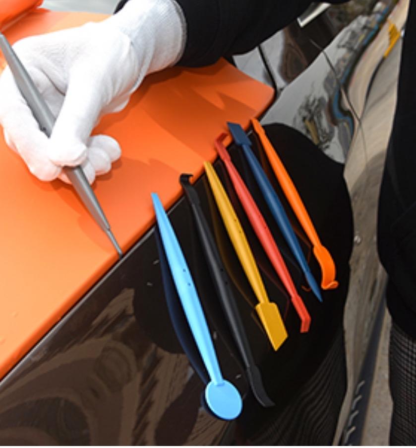 Car Auto SUV Jerp Van Vinyl Wrap Tool Kit 7 in 1 Flexible Magnetic Micro Stick Squeegee Curves Slot Tint Tool Kit with 14 Working Angles Fit for Installing All Contour Vehicle Wraps & Auto Stickers Decals