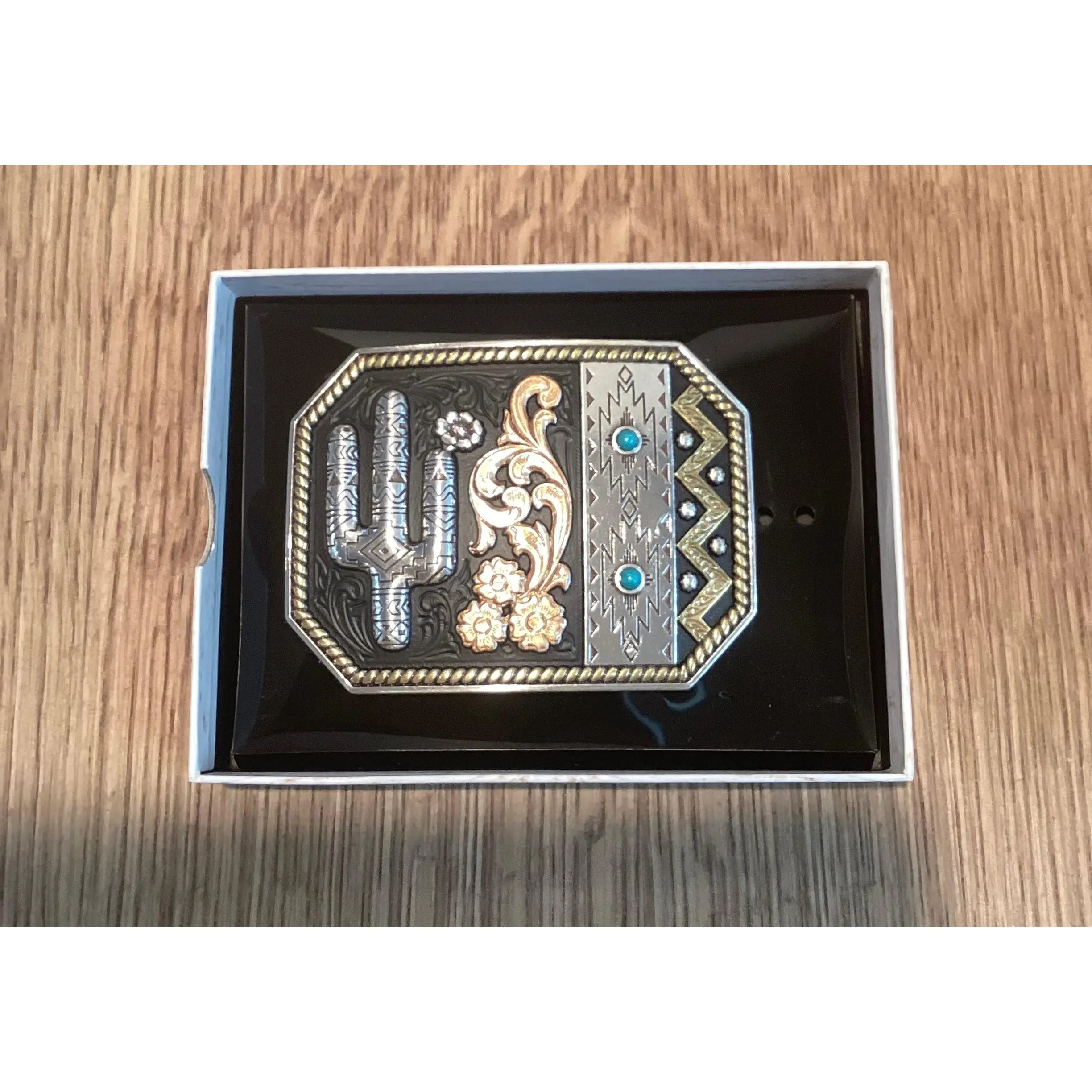 Blazin Roxx Model 37942 Belt Buckle - Stylish Accessory for Waist Belts, Waist Belt