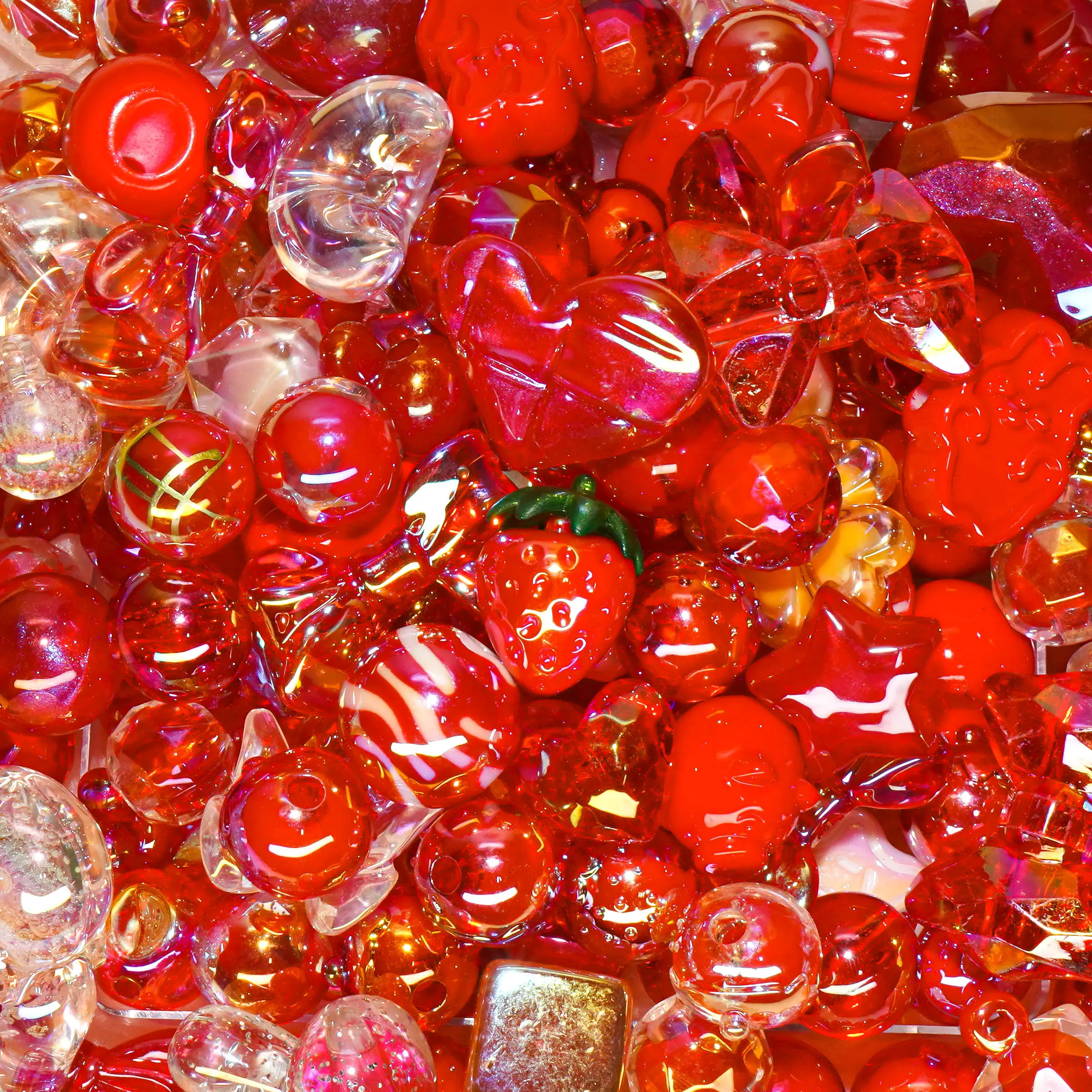 [Fiery Red] Assorted Beads Mix for DIY (free pendants/Focal for a limited time)