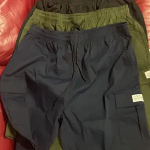 review image 0