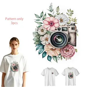 Vintage Camera with Floral Pattern, DIY Heat Transfer Vinyl Sticker for T-shirts, Jeans, Hoodies, Backpacks, Durable PVC Material, Washable Iron-on Decal