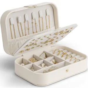 VLANDO Travel Jewelry Case, PU Leather Travel Jewelry Casefor Women Girls, Portable and Adjustable Small Jewelry organizer for Rings, Necklaces, Bracelets, Earring Holder Organizer, Handly for Travel