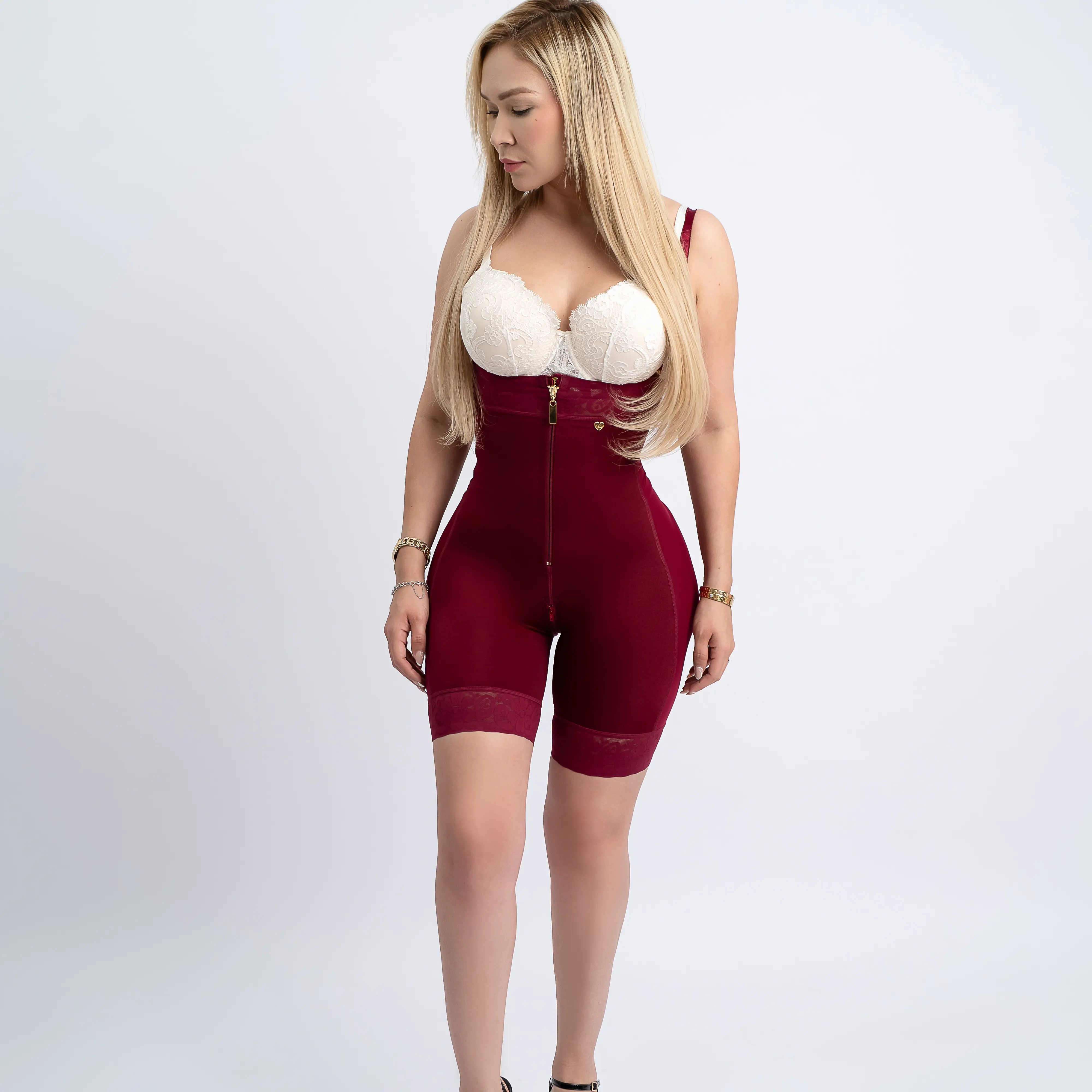 Noely Faja Mega Booty Costillero colombiana