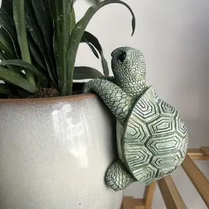 Cartoon turtle resin hanging flowerpot, Decorative flower pot-very suitable for indoor/outdoor decoration of living room, bedroom and TV cabinet, Christmas, Easter, graduation ceremony and Valentine's Day-no electricity, turtle decoration.