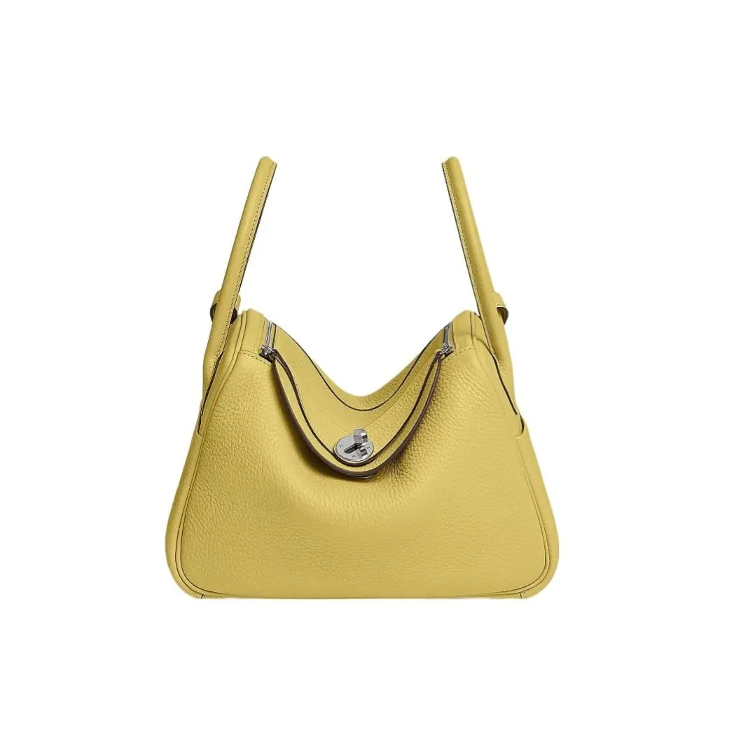 Pre-owned HERMÈS HERMES Lindy 26 Leather Cowhide Handbag Limoncello Yellow