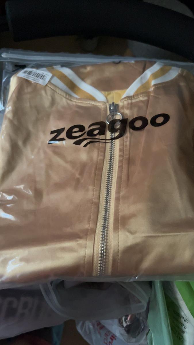 Item: Striped Golden, L