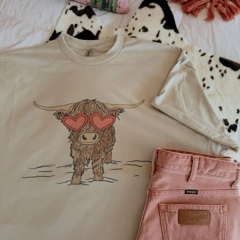 Valentine Highland cow