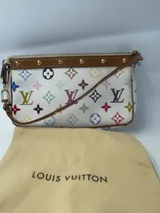 Pre-owned Louis Vuitton LEATHER TOP HANDLE BAG Pochette Accessoires 123Z KY02499 YEAR 2004