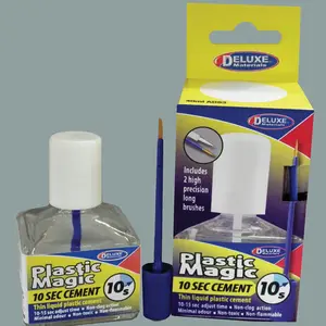 Plastic Magic 10s Thin Liquid Plastic Cement by Deluxe Materials DLMAD83 40ml