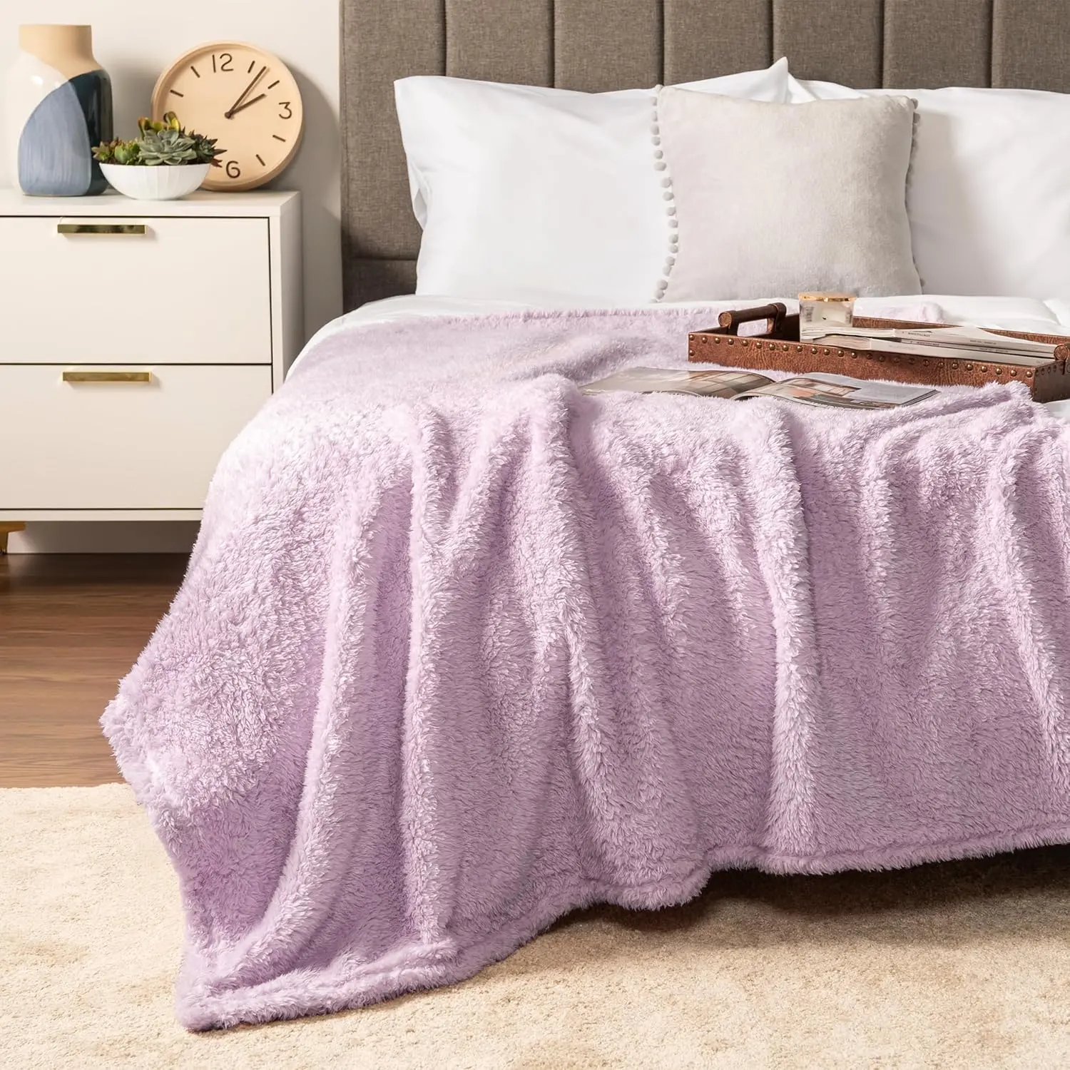 Queen Size Soft Lavender Light Purple Sherpa Blanket - 90x90 in Durable Microfibre, Fluffy Shaggy Texture, Machine Washable, Tumble Dry on Low Heat for Christmas Bedding & Linens