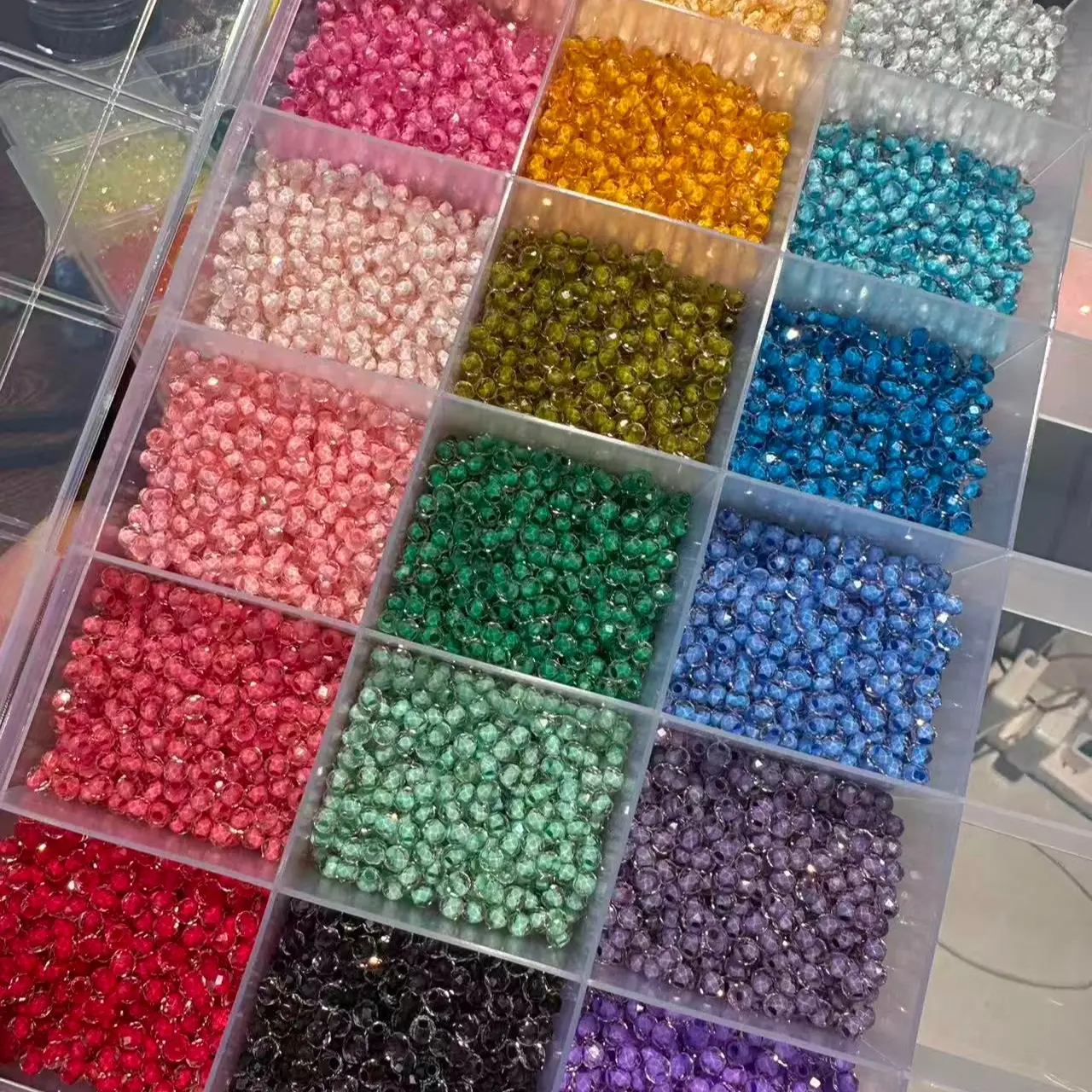 Semi-finished Non-natural Crystal Glass Beads and Accessories, 18 Multiple Boxes of 4MM-6MM Colorful Mix DIY Beads (Strawberry & Ink Colors), Beads Mix