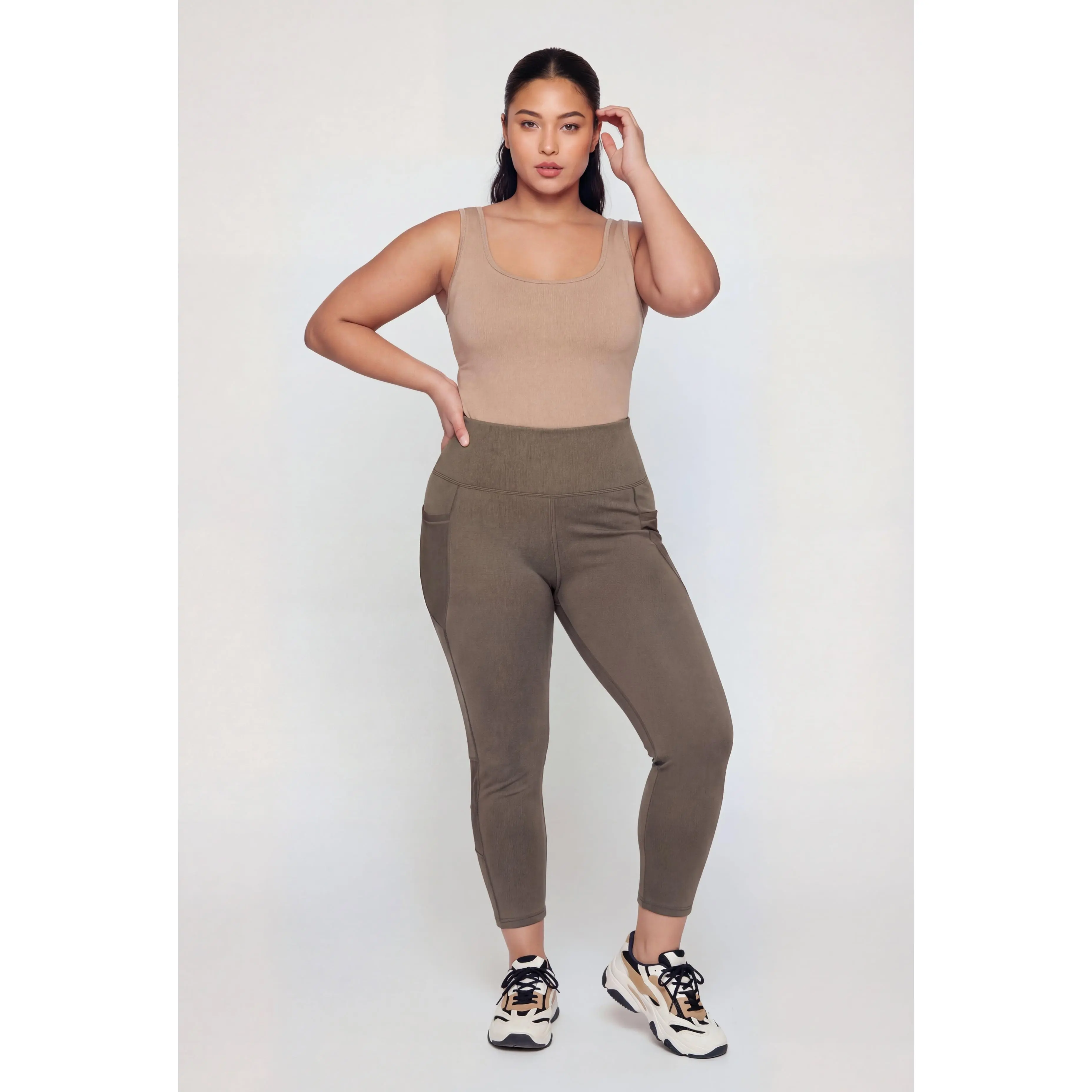 Plus Size Mesh Detail Cropped Leggings with Side Pockets