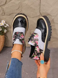 Women's Floral Patchwork Chunky Heel Platform Shoes, Adjustable Buckle Design, Casual PU Leather Sneakers for Daily Wear & Office
