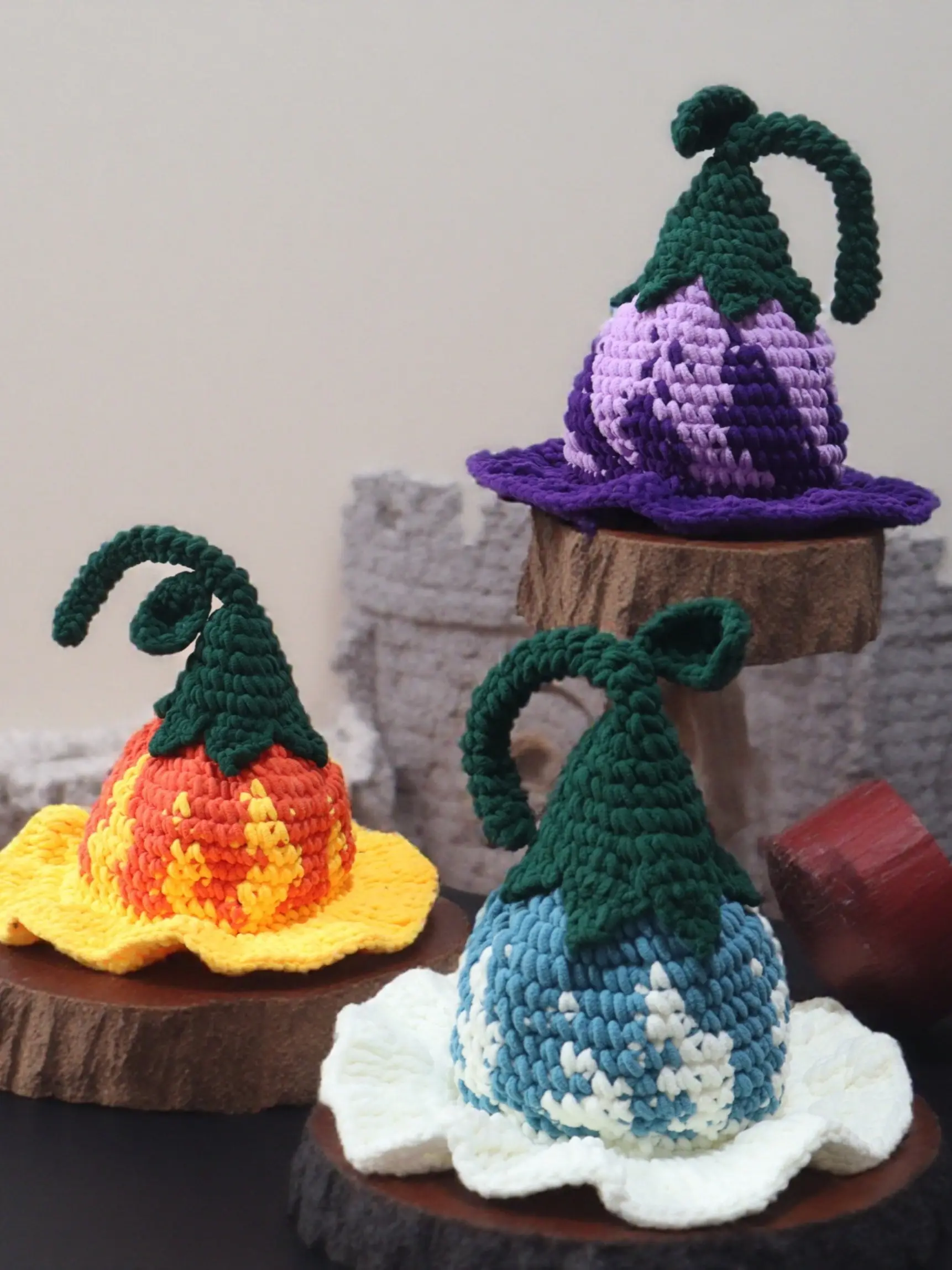 Halloween Pumpkin Flower Hat, Cute Handmade Knit Cap, Autumn Winter Thick Warm Crochet Beanie, Cozy Fleece Lined, Unisex Fashion Accessory