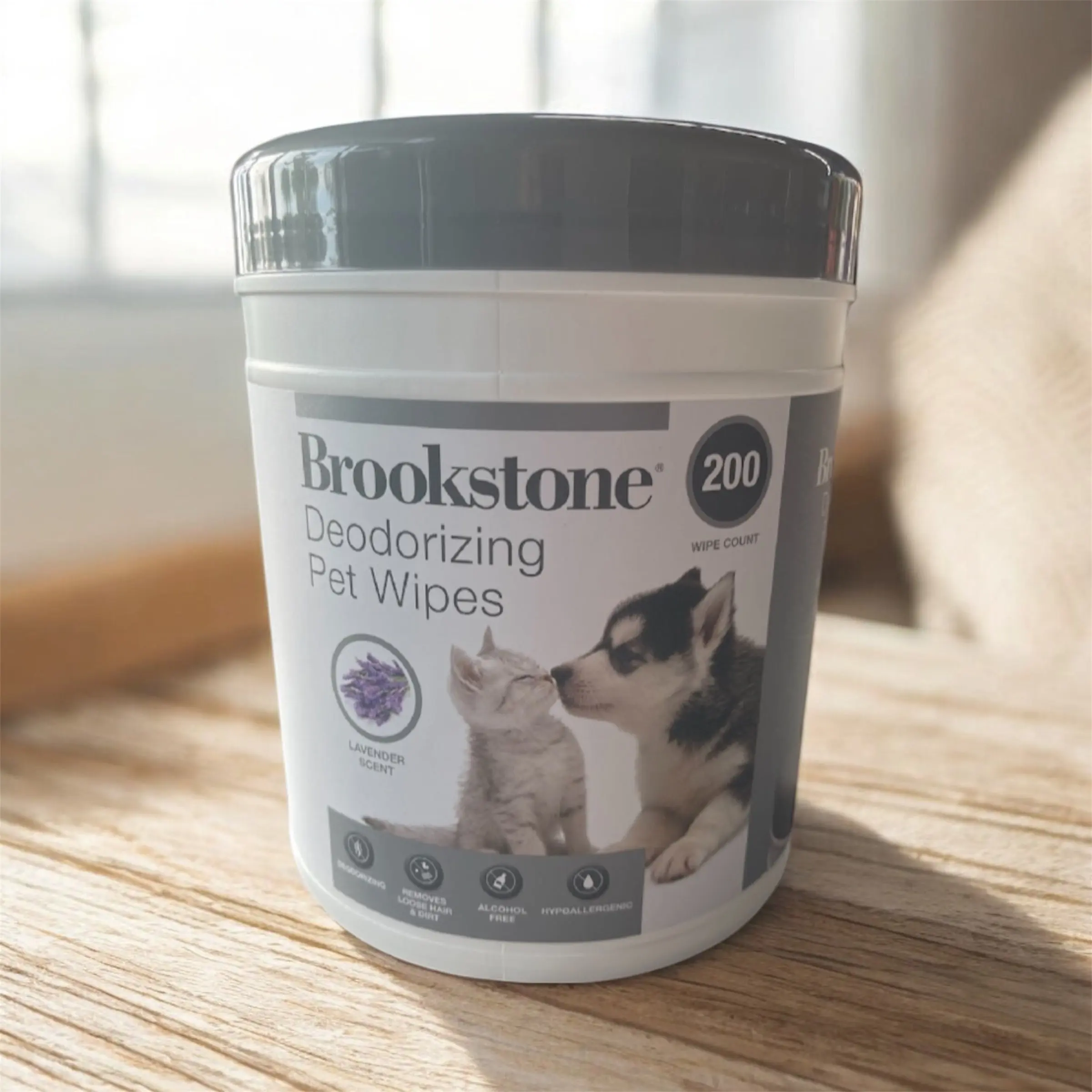 brookstone deodorizing pet wipes lavender scent 200 count