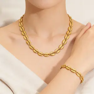Women's 18k Gold-Tone European & American Ins-Style Stainless Steel Shell Necklace, Fashionable Versatile Hollow Bracelet