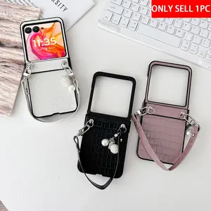 Crocodile-patterned PU leather phone case, Cover with hinge protection, equipped with a carrying strap, hard PC back panel for shock and vibration protection. Suitable for Motorola Razr Plus 2023/Razr 40 Ultra/Razr 2024/Razr 50/Razr 2025/Razr 60
