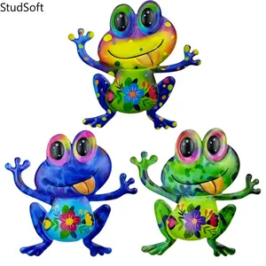 New Metal Frog Wall Art Decor, Creative Iron Frog Hanging Pendant, Unique Garden Courtyard & Home Wall Sculpture, Perfect Housewarming Gift