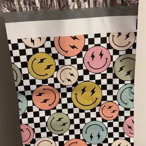 Smile Face Poly Mailers 10x13 - 50 pack