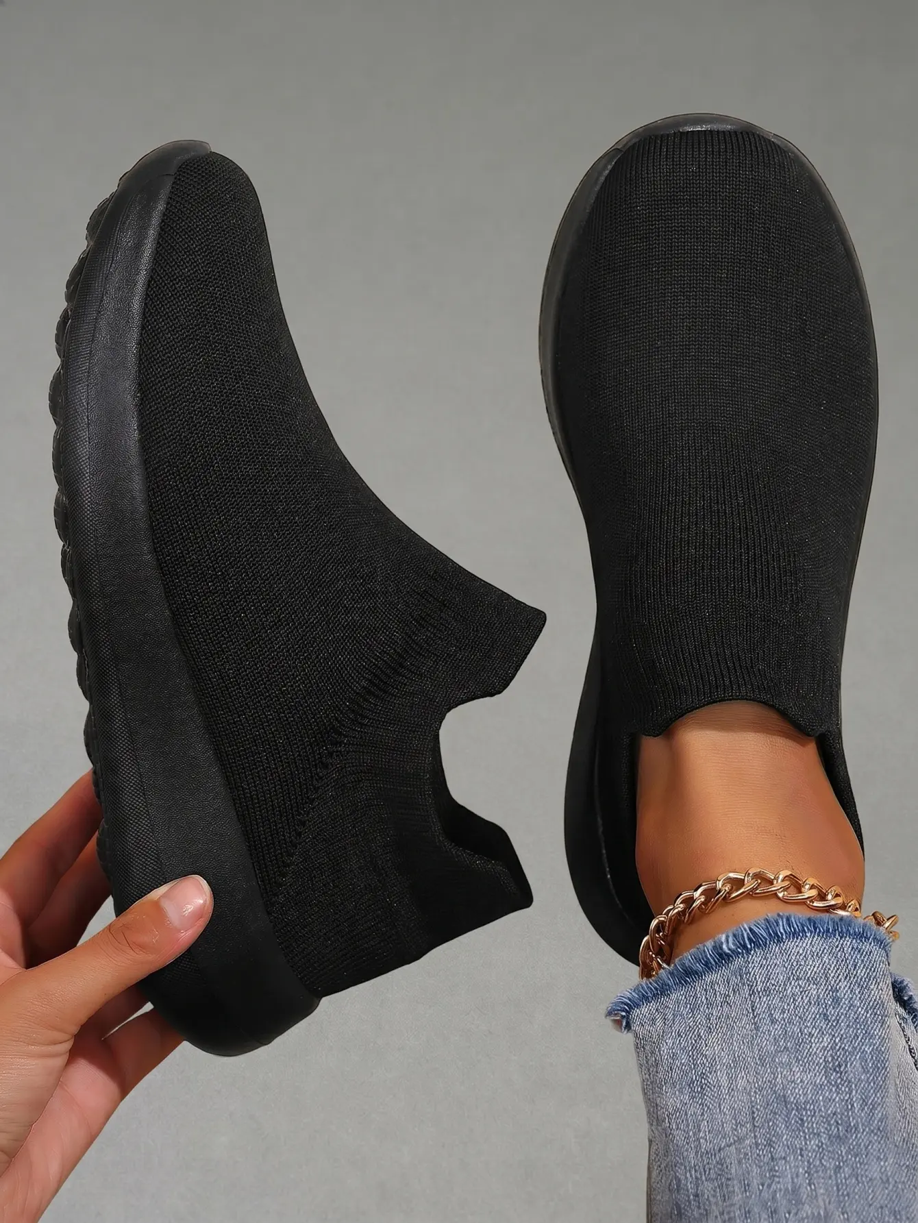 Women's Slip-On Sock Sneakers - Breathable Stretch Knit Trainers with Cushioned Round Toe, Anti-Slip Sole for Casual Walk, Daily Outing