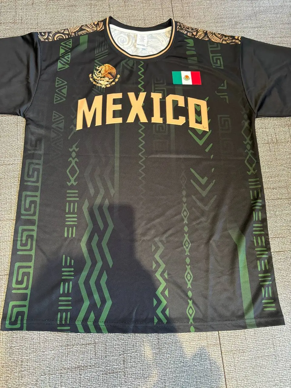 Men's Professional Mexico Soccer Jersey Tops - Sports & Outdoor Performance Clothing for Football Enthusiastsiam