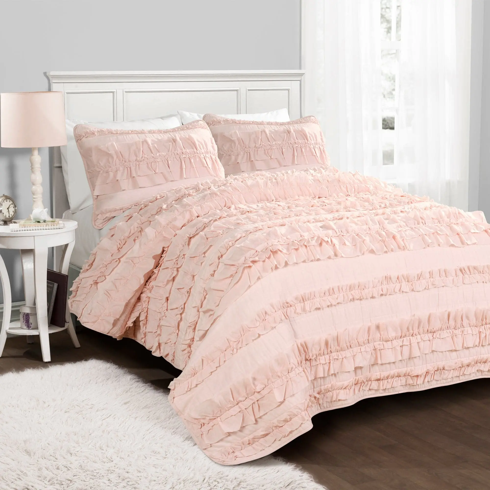 Lush Decor Belle King Size Cotton Blend Quilt Set Bedding - 3-Piece Ruffled Bedroom Bed Set, Soft Texture, All Seasons Dryclean Luxury Core Bedding Solution