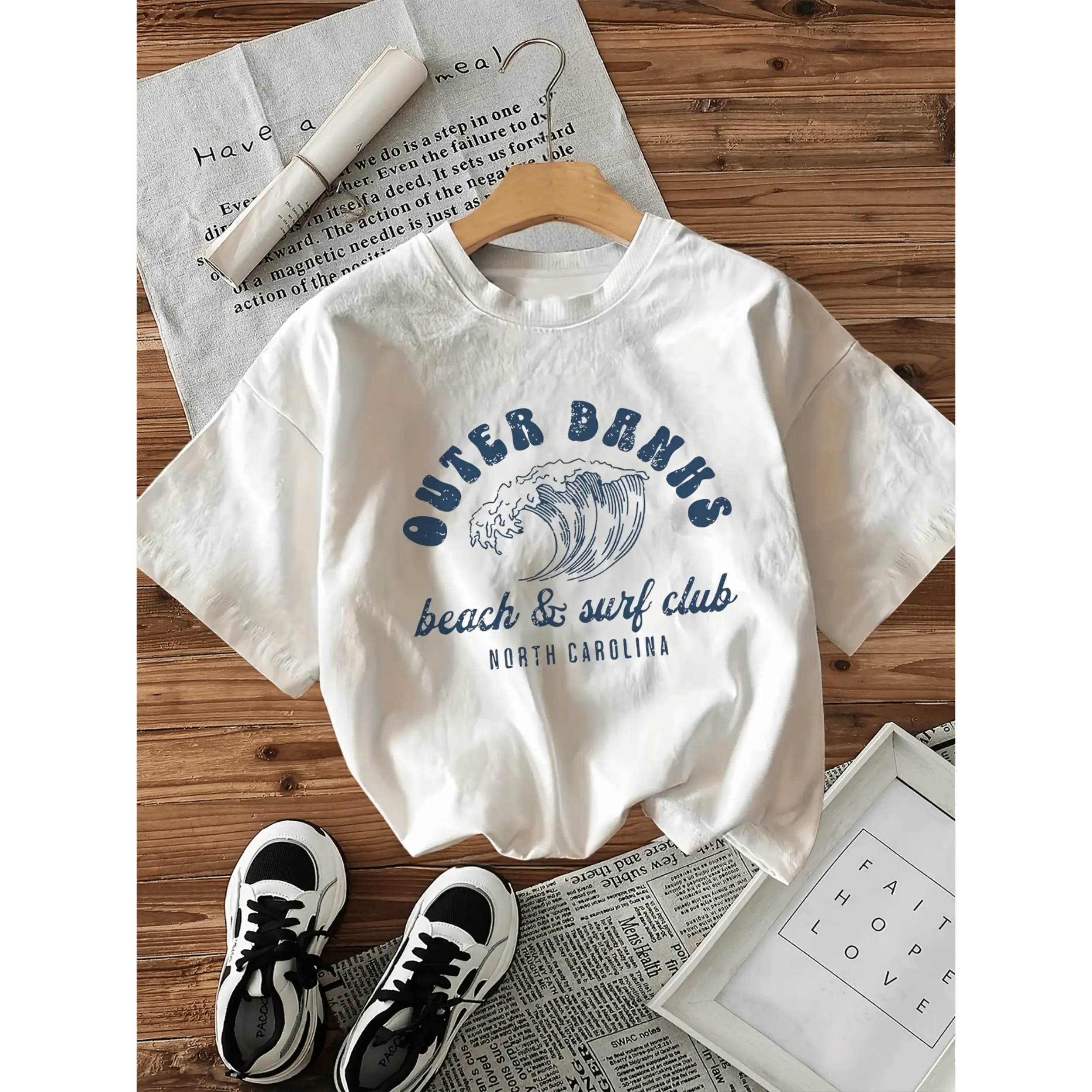 Women's Vintage Casual Short Sleeve Crew Neck T-Shirt, Outer Banks - Beach & Surf Club Tshirt, Women's Retro Good Graphic Tee, Unisex Funny Trendy Gift, Aesthetic Everyday Wear, Cotton Top Womenswear Streetwear
