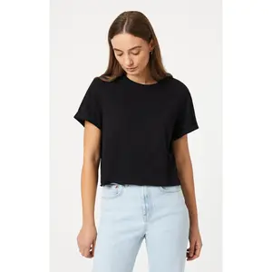 CROPPED T-SHIRT IN BLACK