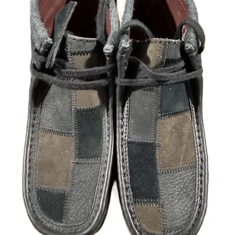 Clark Wallaby Bodega Patchwork for Men's Size 8 - Stylish Patchwork Design, Comfortable Fit, Ideal for Casual Wear