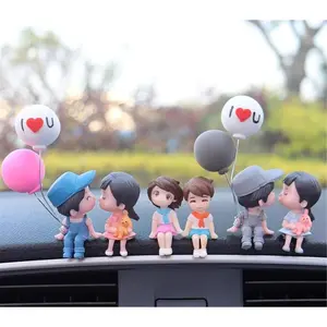 Cute Cartoon Couple Design Car Ornament, 1 Pair Dashboard Decoration, Car Interior Accessories for Girls Gifts, Car Accessory, Air Vent, Display Screen