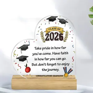 2D Graduation Memorial Plaque 2026, Heart-Shaped Cap Display Stand, Acrylic Top Cover, Wooden Base, Home Office Decor, Graduate Gift, Vintage Plaque Decoration