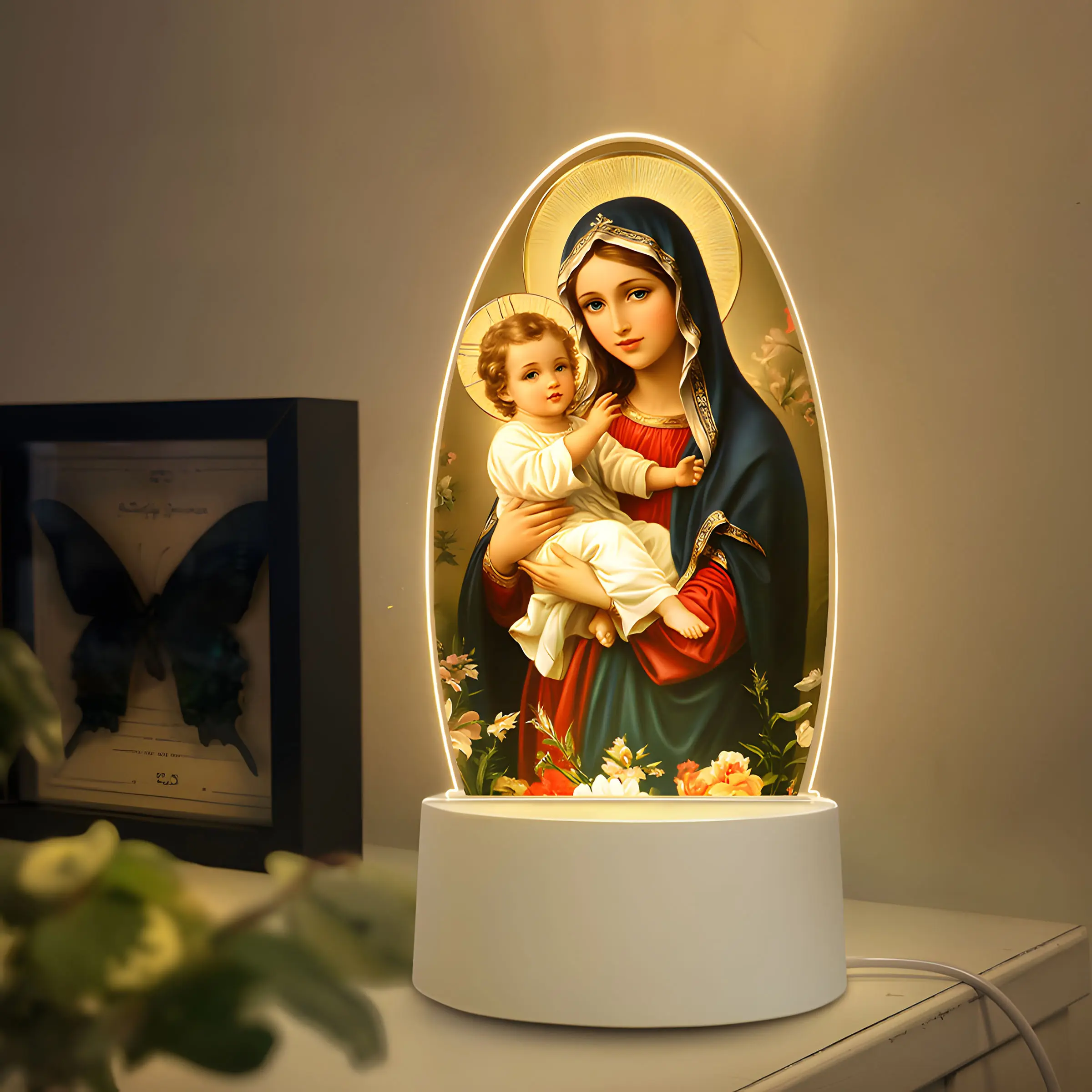 Virgin Mary Holding Jesus USB Table Lamp with Switch, Warm Light, Single Color Design, No Battery Needed, Perfect for Prayer and Meditation, Religious Home Decor, Religious Decorations
