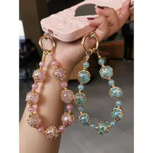 FOR Short Phone Lanyard Wrist Dreamy Starry Sky Crystal Bead For women Ins Exquisite Handmade Fashion Little Fragrance Chain