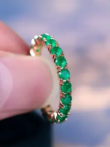 Round Rings for Women & Girls Synthetic Zirconia Inlay Fashion Design Bands Engagement Rings Daily Wear Jewelry Accessory for All Seasons