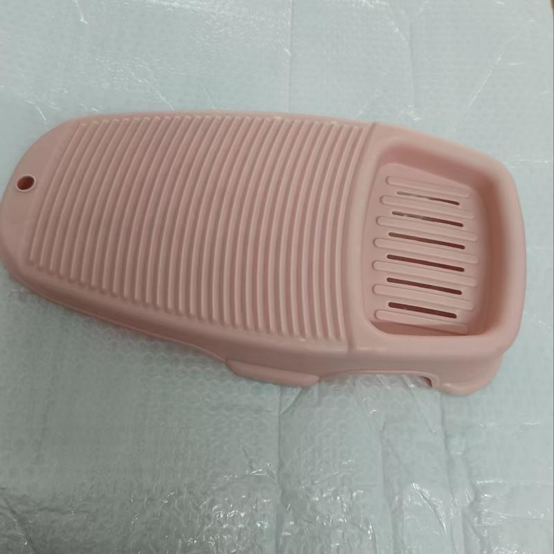 Portable Non-Slip Plastic Washboard with Integrated Soap Holder, Sturdy Manual Laundry Scrub Board for Hand Washing Clothes and Delicates