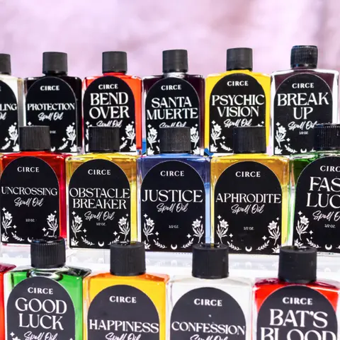 Spell oils - 28 intentions and fragrance