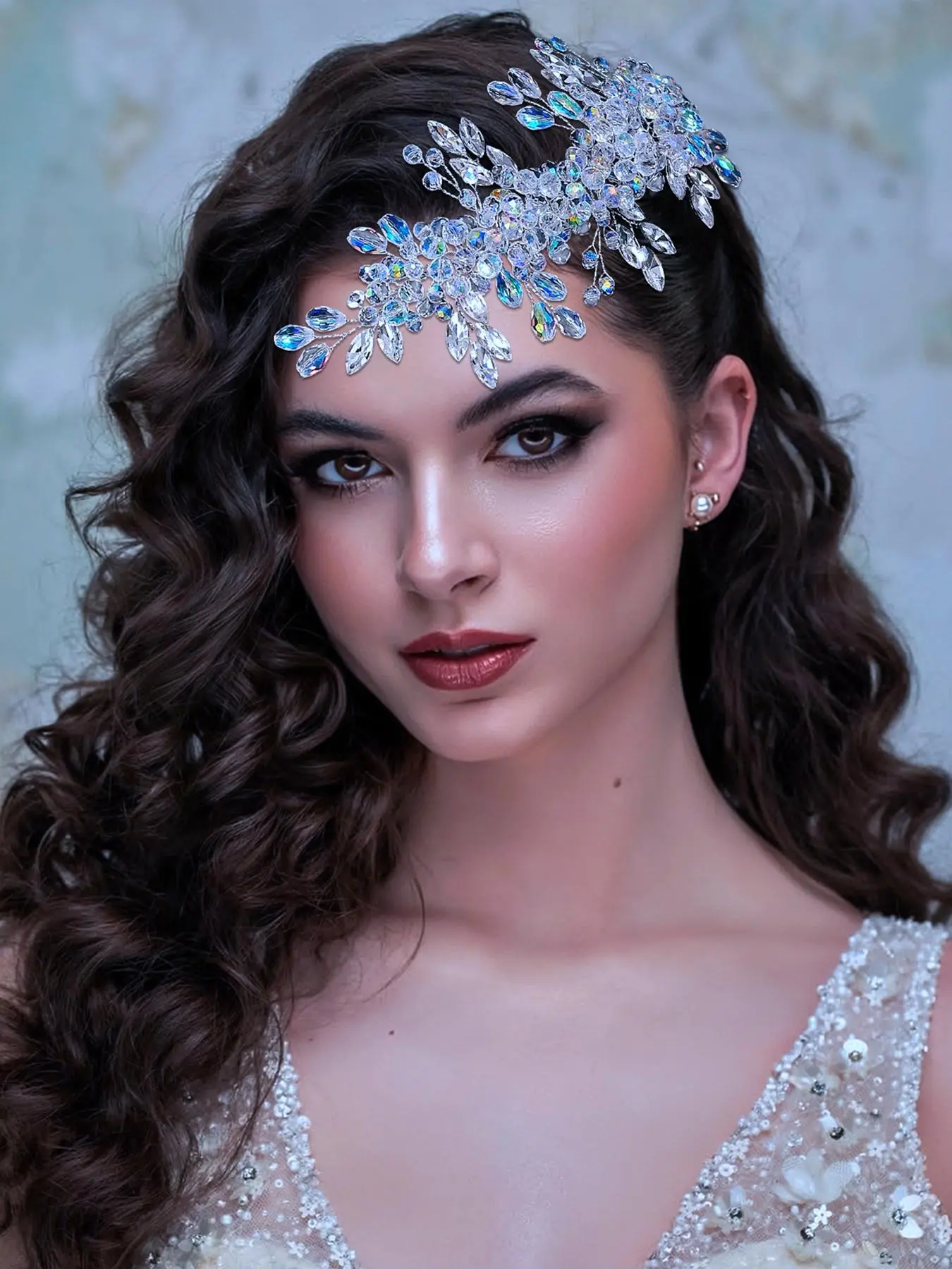Handmade Crystal Hairband for Weddings, Elegant Evening Party Headpiece, High-Quality Rhinestone Accessory, Perfect for Bridal and Formal Events