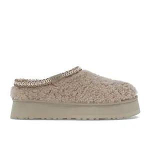 UGG Women's Tazz Slipper Maxi Curly Sand, from StockX