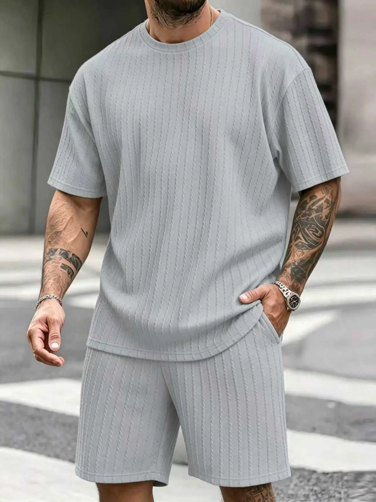 2-piece men's new textured fabric, casual loose round neck short sleeved T-shirt and shorts set fathersdaygift