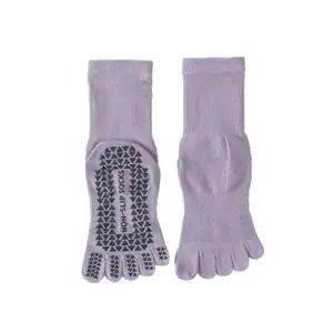 Yoga socks professional non-slip medium tube sports five-finger socks floor Pilates autumn and winter split-toe stockings Zhuji socks grip soccer compression hockey gear goalie