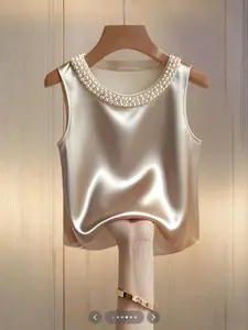 Women's Plain Pearl Round Neck Simple Fashion Vest Top, Casual Fitted Sleeveless Blouse, Stylish Daily Wear Clothing