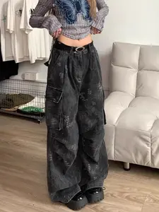 Youngsters' Casual Jeans Designed Featuring a Trendy Y2K Style,Machine Washable,Low Rise Jeans, Spring/Summer/Fall Fashion,Perfect for Back-To-School, Outdoor Activities, Skateboarding,And Rollerblading.