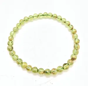 Peridot Elastic Bracelet - 4mm Beads, Green Color, Elastic Design, Lightweight and Versatile Accessory
