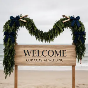 1 Pcs 6 FT Deluxe Christmas Cedar Garland Artificial Realistic Upgrade Encrypted Green Faux Soft and Thickness Cedar Garland for Home Indoor Xmas Holiday Mantle Fireplace Party Decoration, Festive Decor, Room Decoration Ornaments