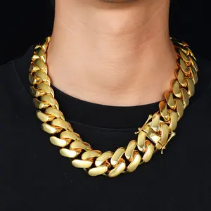 2025 New High-Quality 22mm Wide Smooth Surface Large Cuban Chain Butterfly Clasp Hip-hop Necklace.