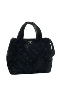 Pre-owned CHANEL Classic Quilted Suede Tote Bag/KH05105590/5590