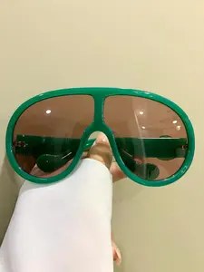 Cool Punk Style Thick Frame Glasses for Men & Women, Flat Top Design, PC Material, All Seasons Wear, Unique Decorative Eyewear