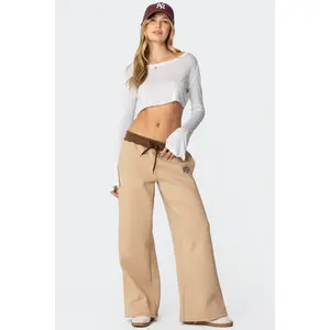 Edikted Contrast Embroidered Sweatpants Edikted Contrast Embroidered Sweatpants