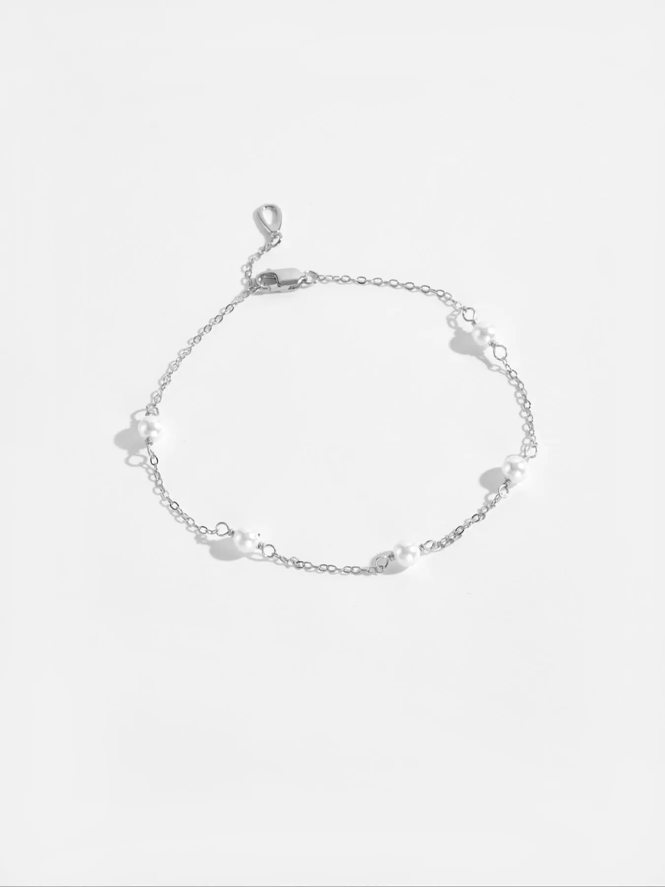 925 Sterling Silver Faux Pearl Decorated Bracelet, Fashionable Jewelry for Women & Girls, Trendy All-match & Exquisite Jewelry for Birthday Gift